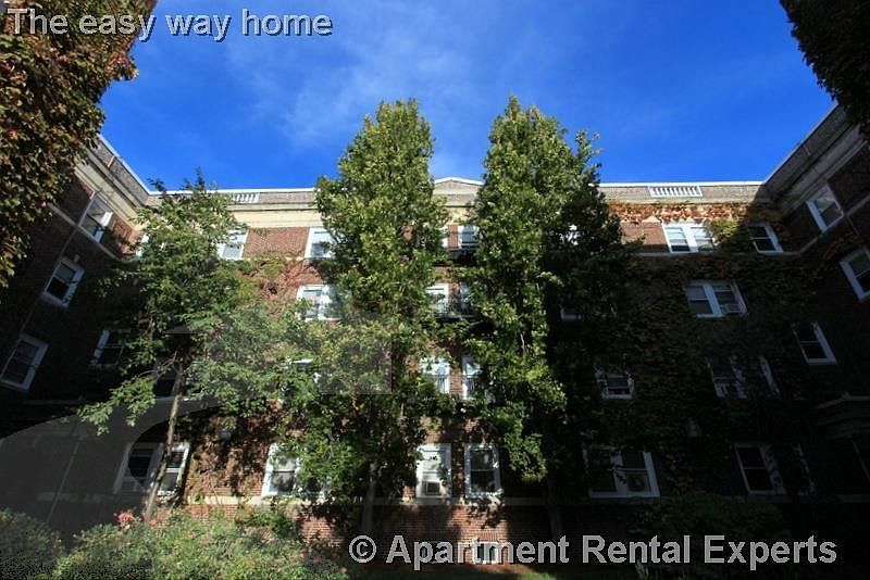 2nd image of 107 Summer St APT 409