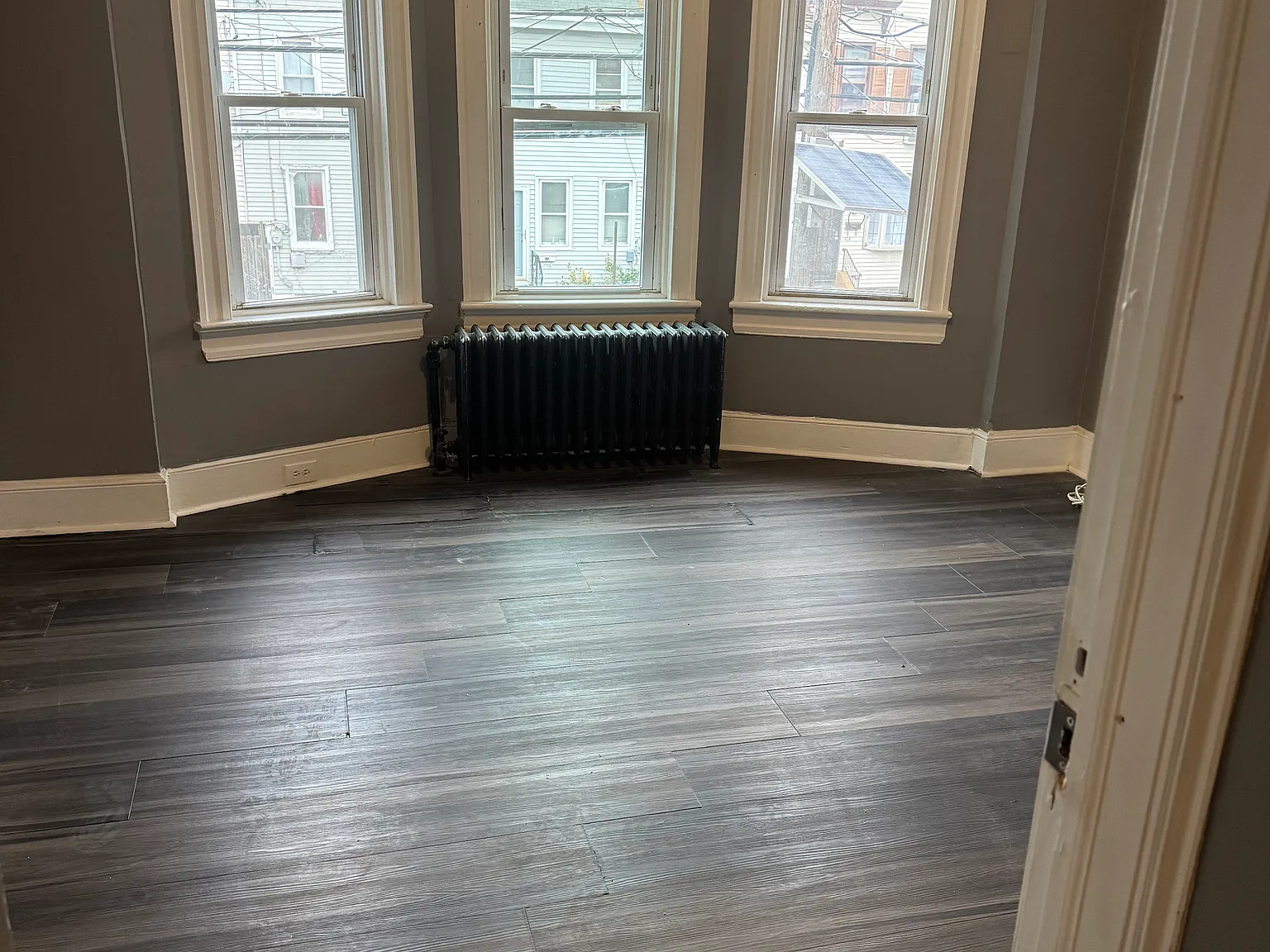 425 Genesee Street — Photo 4