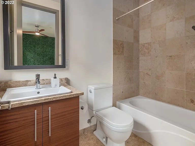 1726 NW Riverscape St — Photo 22