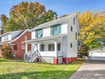 1058 Elbon Rd, Cleveland Heights, OH, 44121