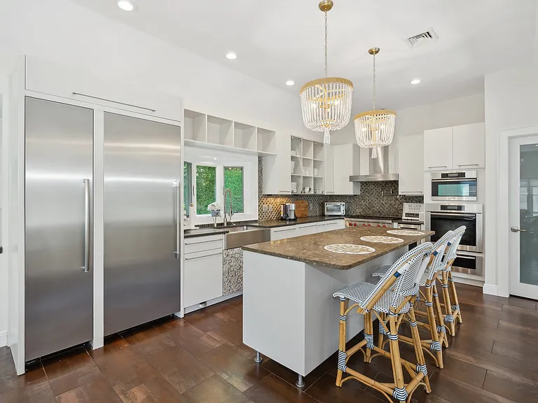 255 Moses Ln — Photo 8