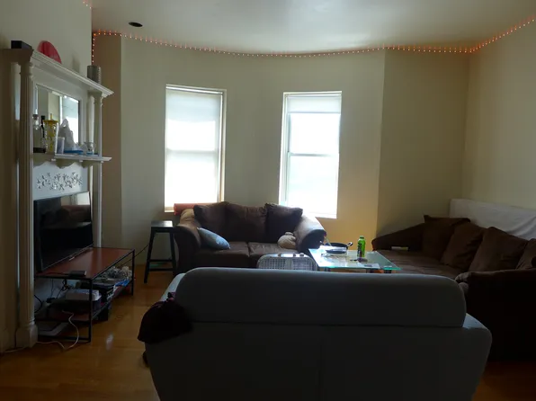 16 S Huntington Ave #3, Jamaica Plain, MA 02130