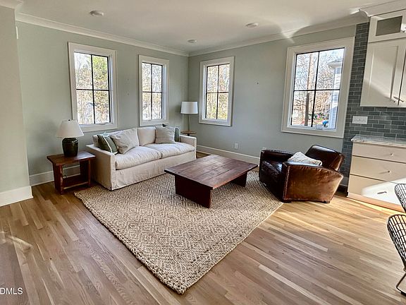 5th image of 1709 F St