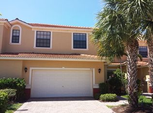 15641 Summit Place Cir, Naples, FL 34119