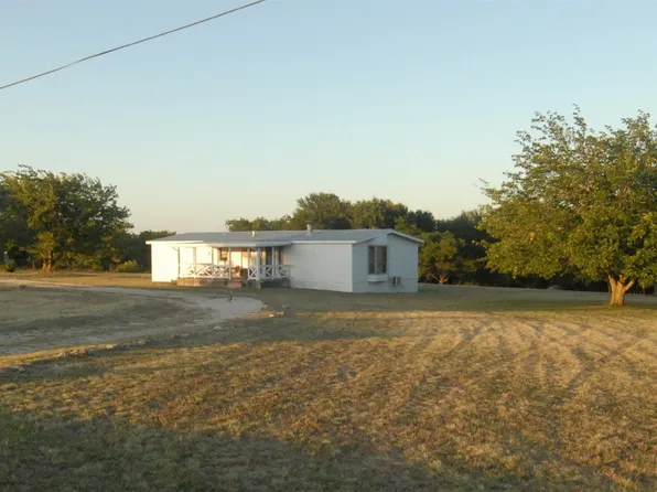 108 N Skyline Ct, Cresson, TX 76035