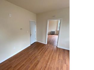 807 S 17th St APT 2, Newark, NJ 07108