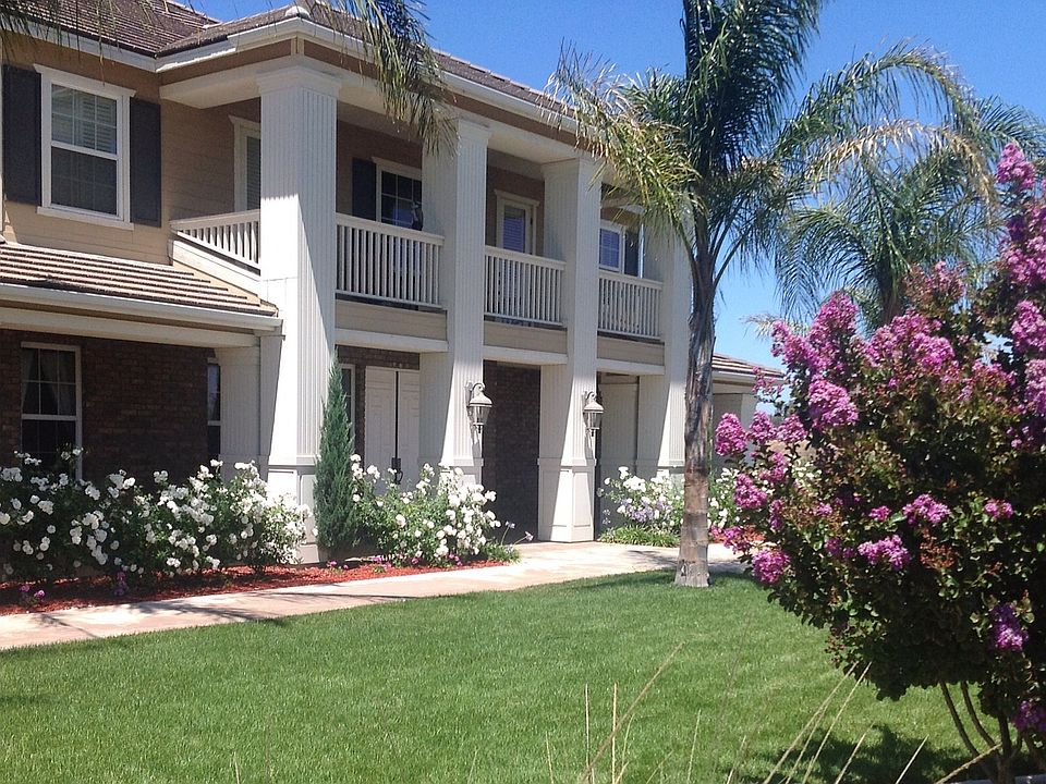 2nd image of 25791 Bay Meadows Way