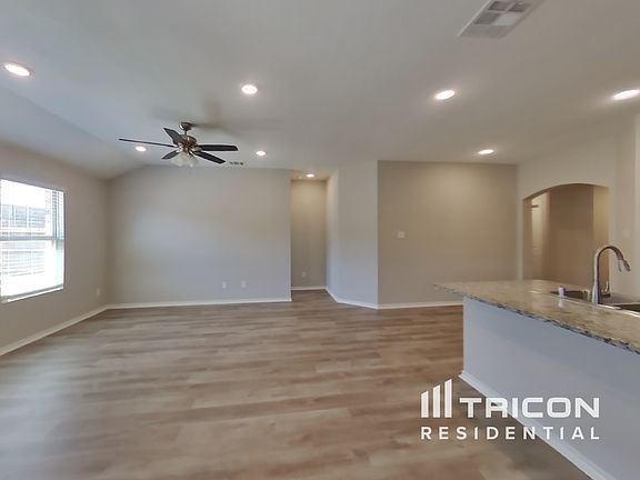 2nd image of 3376 Everly Dr