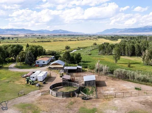 81 Daly Rd, Whitehall, MT 59759