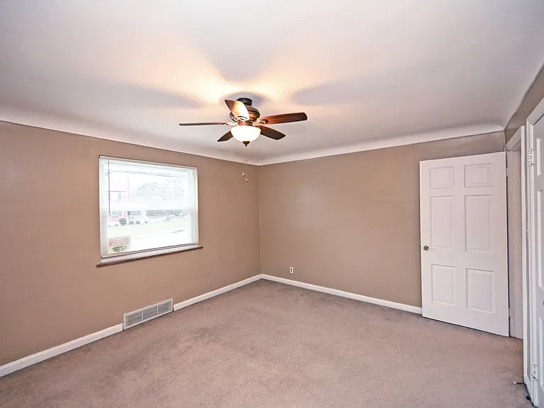 7552 Montgomery Rd #1A — Photo 14