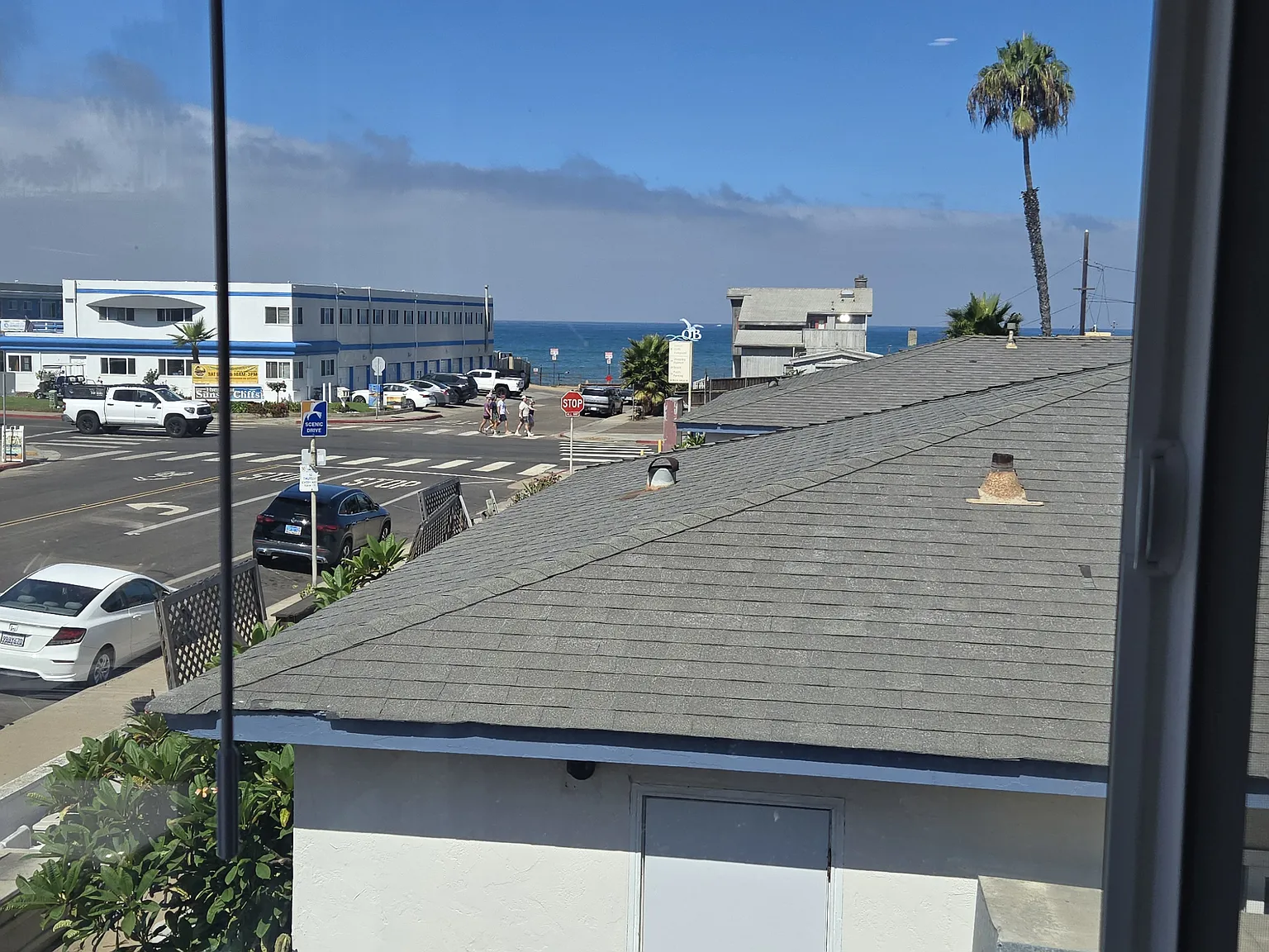 4770 Point Loma Ave — Photo 4