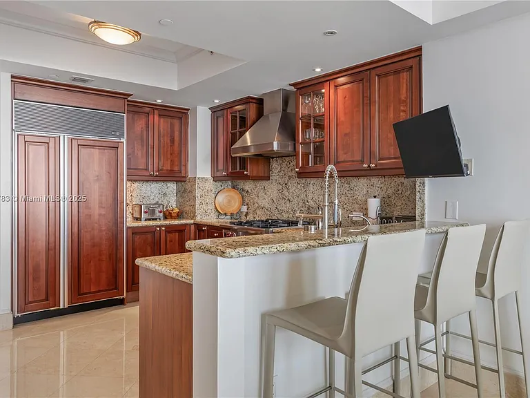 17875 Collins Ave #3404 — Photo 8