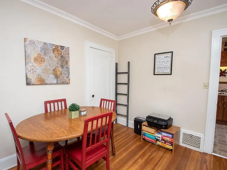 4516 Cedar Ave S — Photo 7