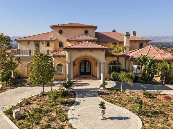 1950 Arielle Ln, Simi Valley, CA 93065