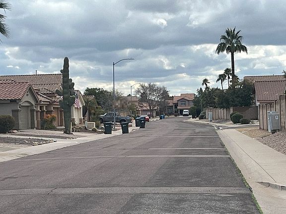 4th image of 3228 E Escuda Rd