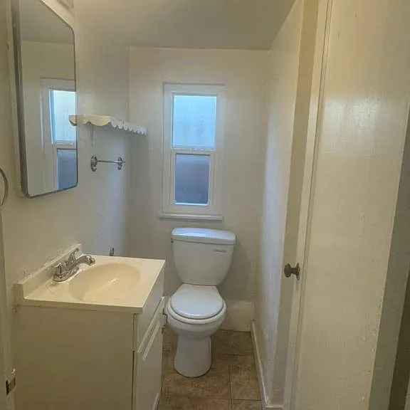 2315 Dashwood Ave — Photo 15
