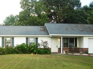 1293 Piney Green Rd, Jacksonville, NC 28546