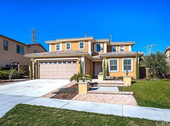 3rd image of 17160 Guarda Dr