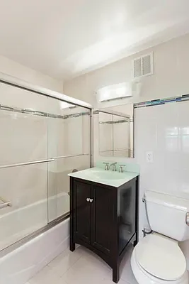 Sold by Level Group | media 12