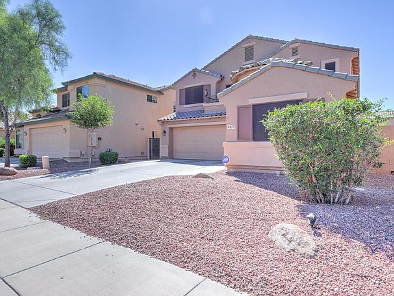4th image of 41927 W Anne Ln