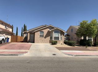2256 Tierra Robles Dr, El Paso, TX 79938