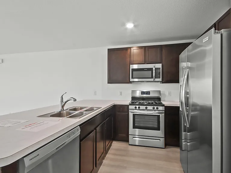 8807 Bar Harbor Dr — Photo 4