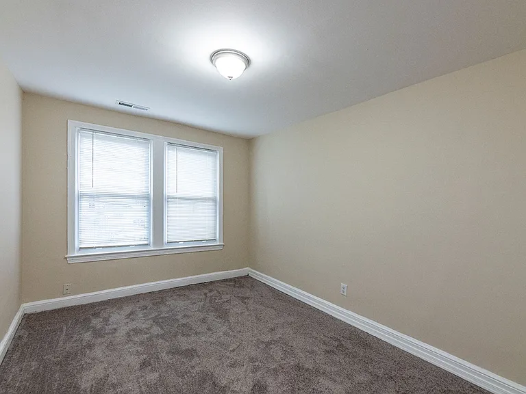 351 Parkland Pl SE — Photo 8