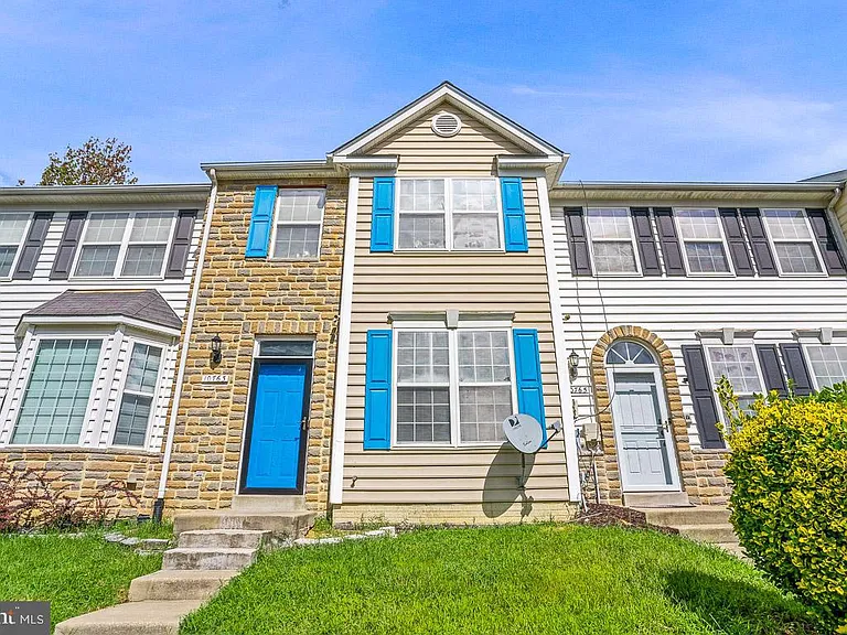 10763 Esprit Pl — Photo 1