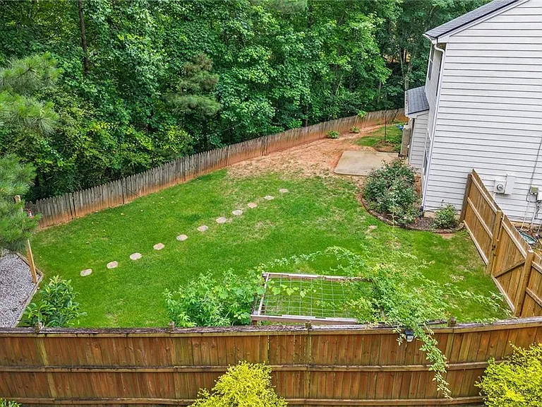 370 Manor Glen Dr — Photo 43