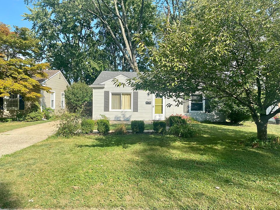 1st image of 3828 Woodland Ave