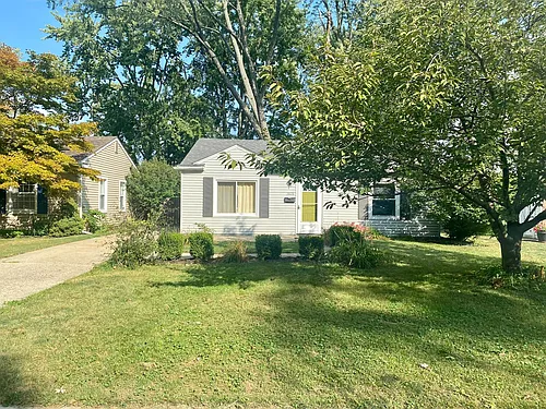 3828 Woodland Ave Photo 1 3828 Woodland Ave Photo 1