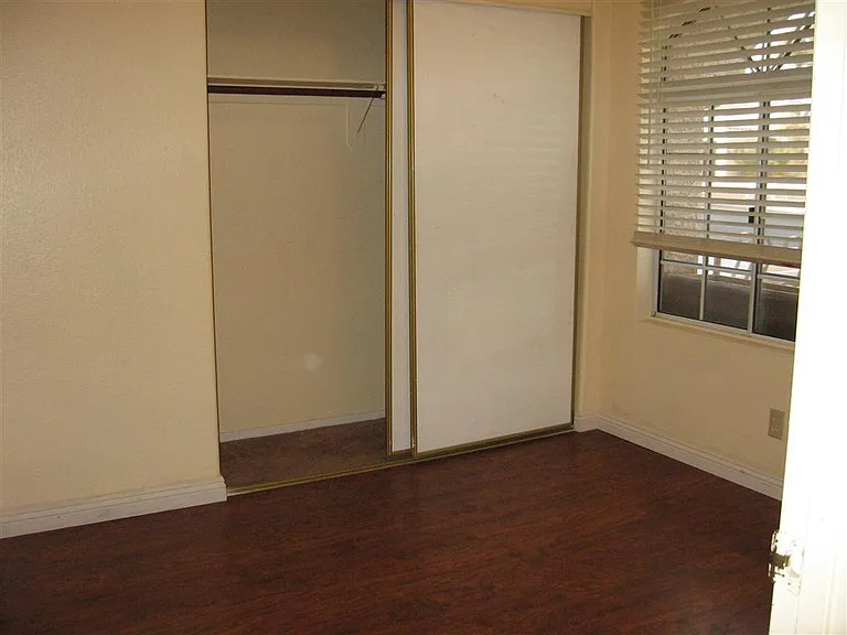 8113 Sickle Ln — Photo 11