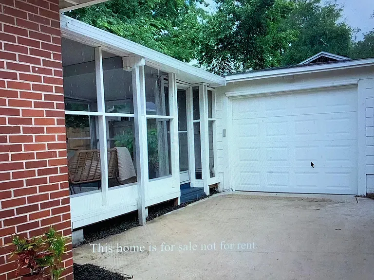3637 Richmond St — Photo 31