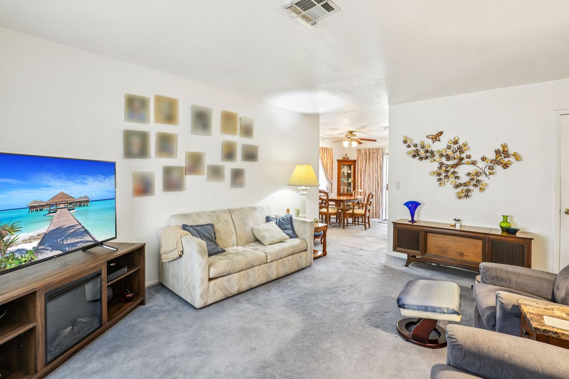 next background image