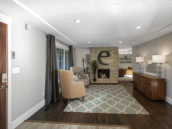 5th image of 8304 E Lacrosse Ave