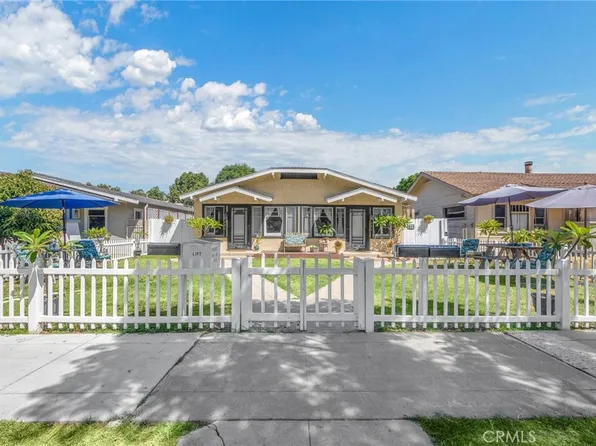 205 Jacaranda Pl, Fullerton, CA 92832