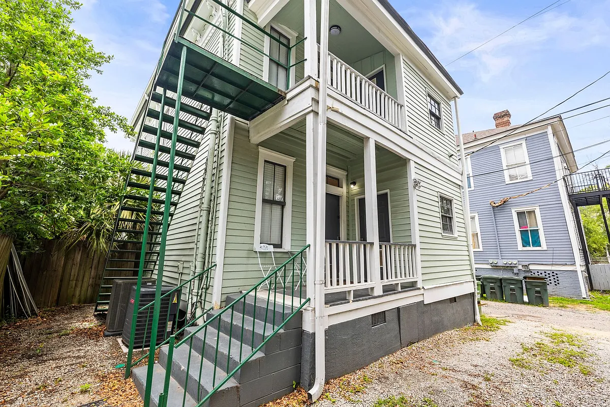 Building Photo - 1212 Price St #A
