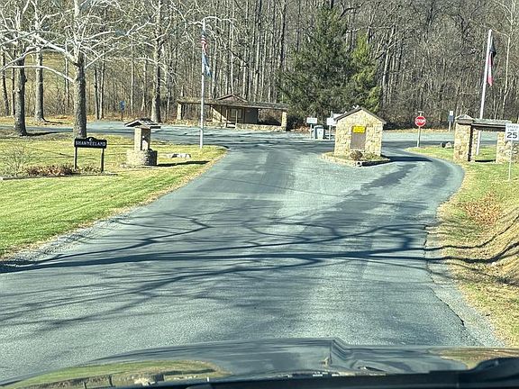 4th image of 245 Inca Trl