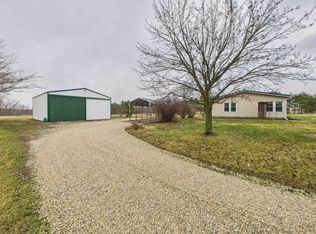 6644 W 200th Rd N, Andrews, IN 46702