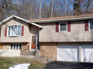 1 Sleepy Hollow Ln, Sleepy Hollow Farm, PA 18302