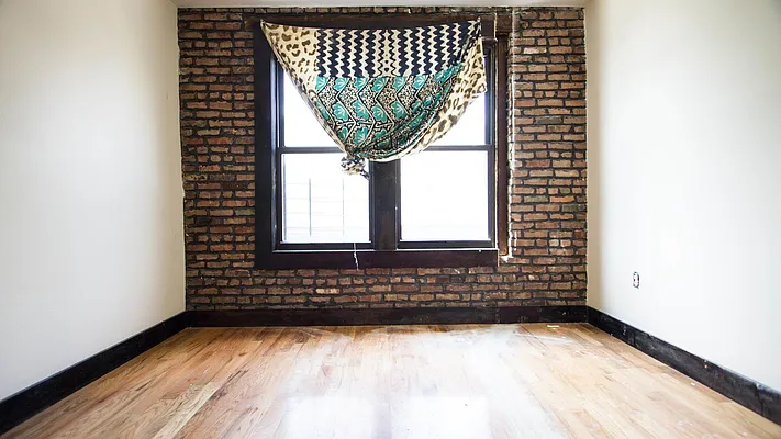 Rented by Nooklyn NYC LLC | media 26