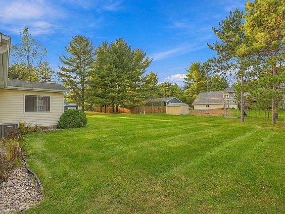 5th image of 1027 Prairie Circle