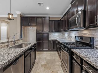 1124 Cabrillo Dr, Hollister, CA 95023