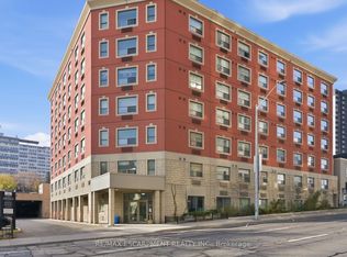 149 Main St W #203, Hamilton, ON L8P 1H9