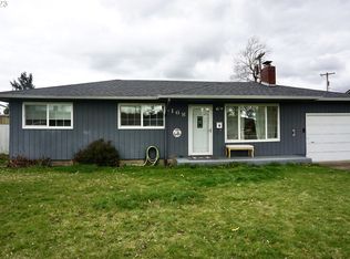 1168 Pleasant St, Springfield, OR 97477