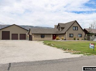 6171 Bell Valley Rd, Casper, WY 82604