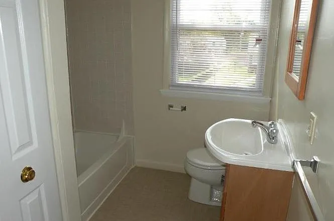 5265 Darien Rd — Photo 7