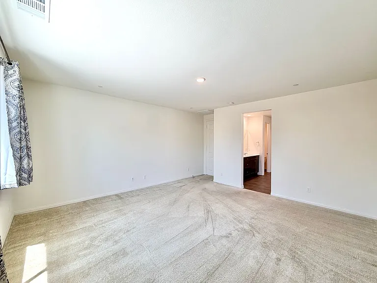 32463 McKiernan Ln — Photo 27
