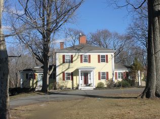 18 Old Turnpike Rd, Califon, NJ 07830