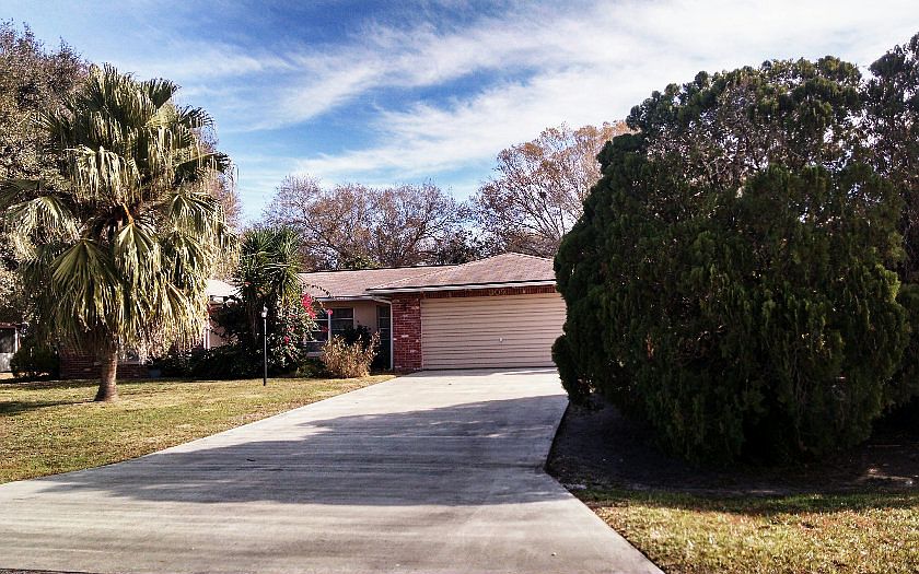 2nd image of 309 Blossom Dr